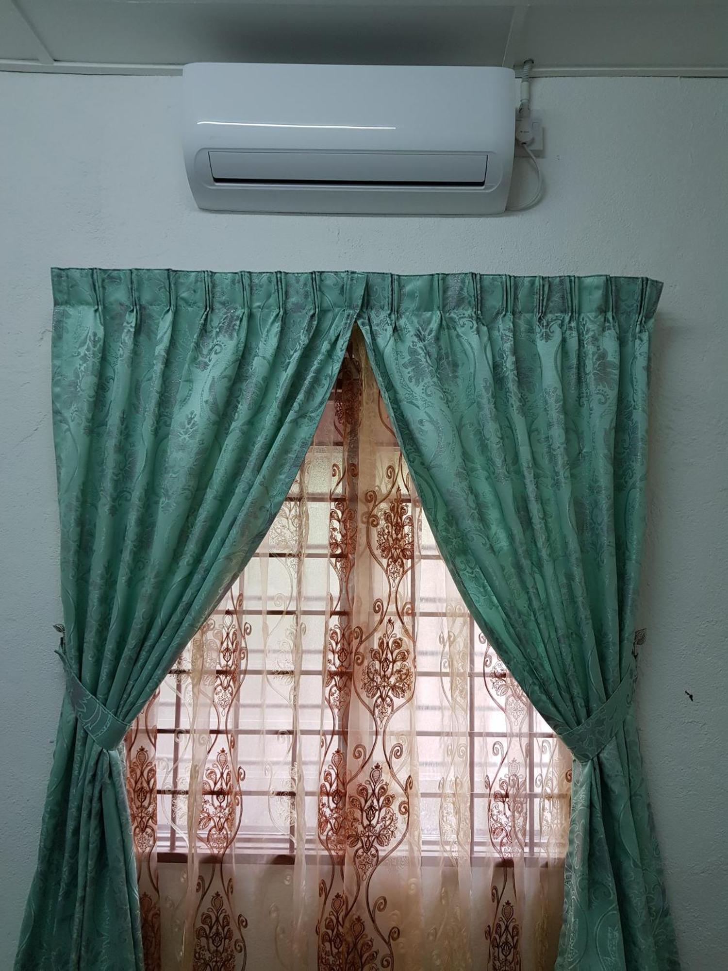 קואנטאן Homestay Che Kiah מראה חיצוני תמונה